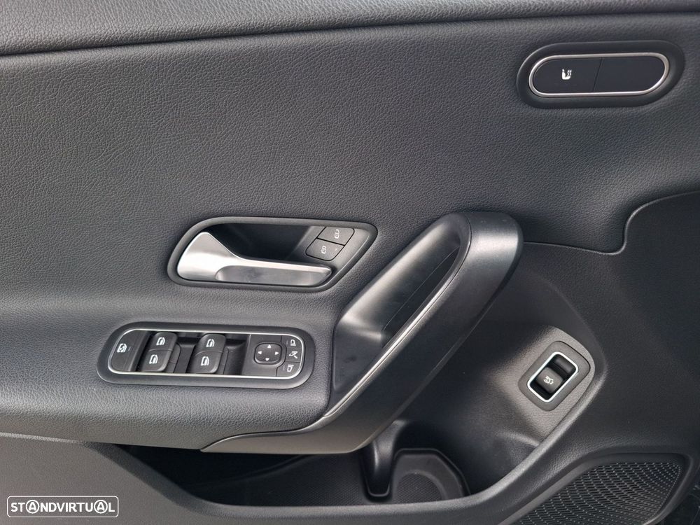 Mercedes-Benz CLA 180 d Shooting Brake Style Plus Aut. - 18