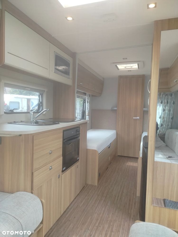 Elddis Xplore - 12