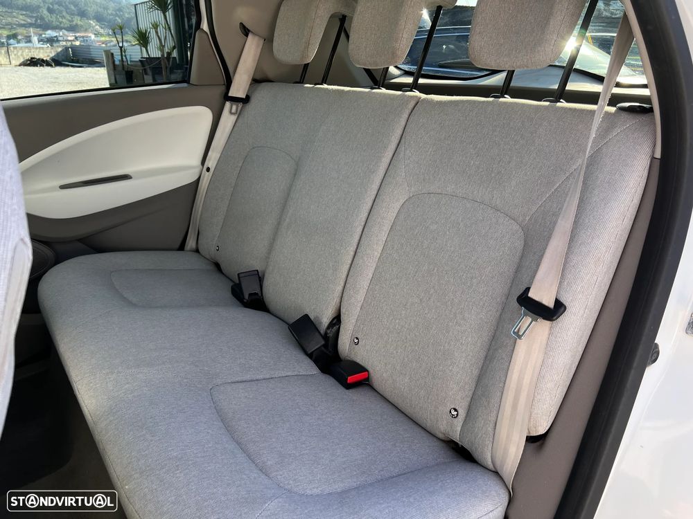 Renault Zoe (c/ Bateria) Limited 40 - 17