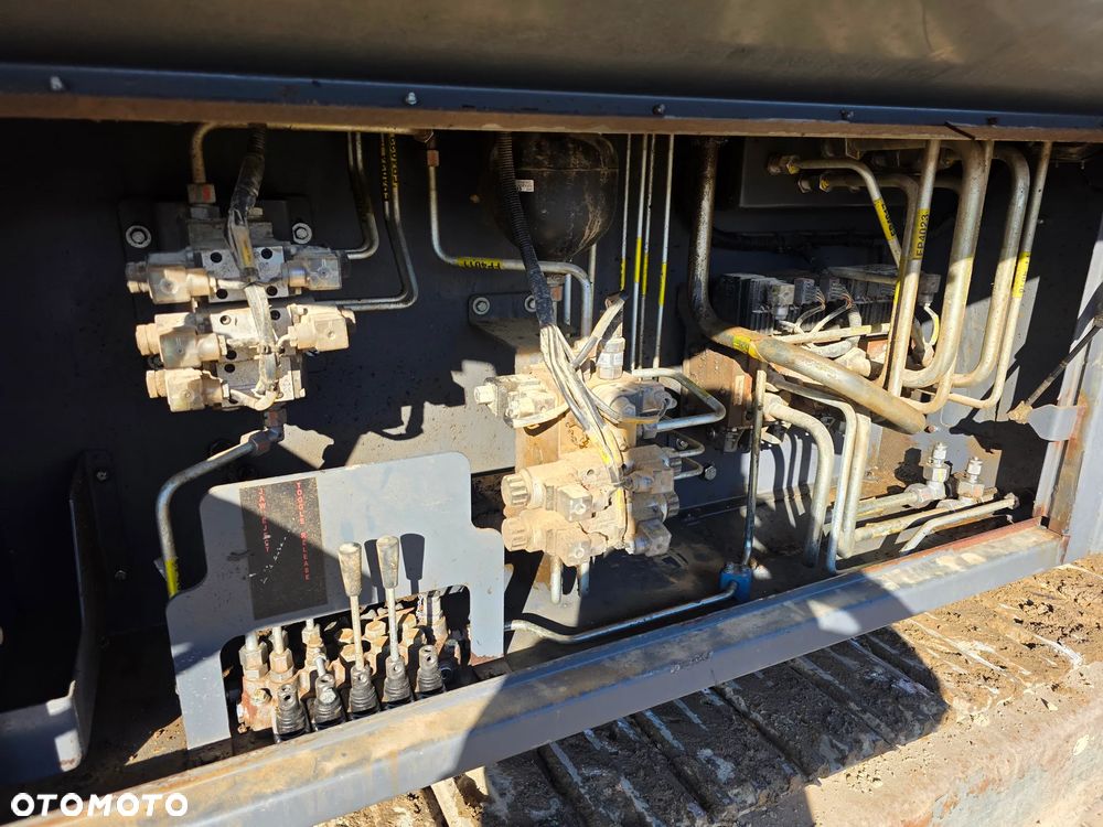 Sandvik QJ 241 - 4