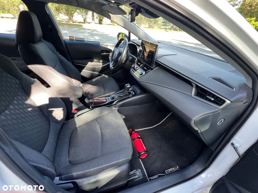 Toyota Corolla 1.8 Hybrid Active - 16