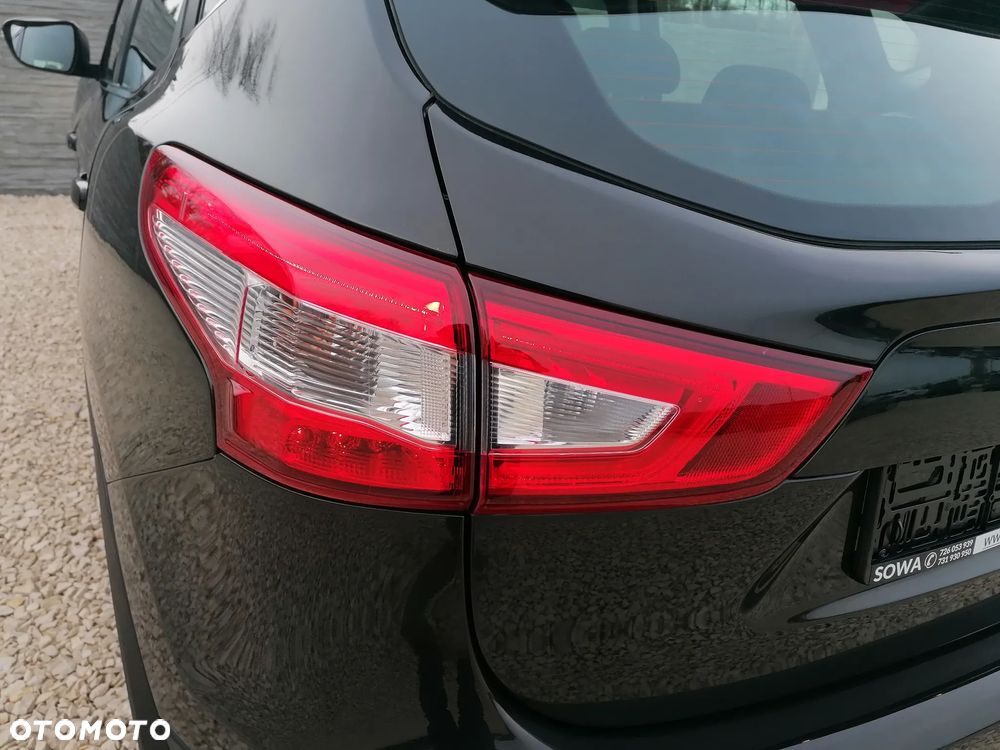 Nissan Qashqai 1.5 dCi DPF acenta - 25