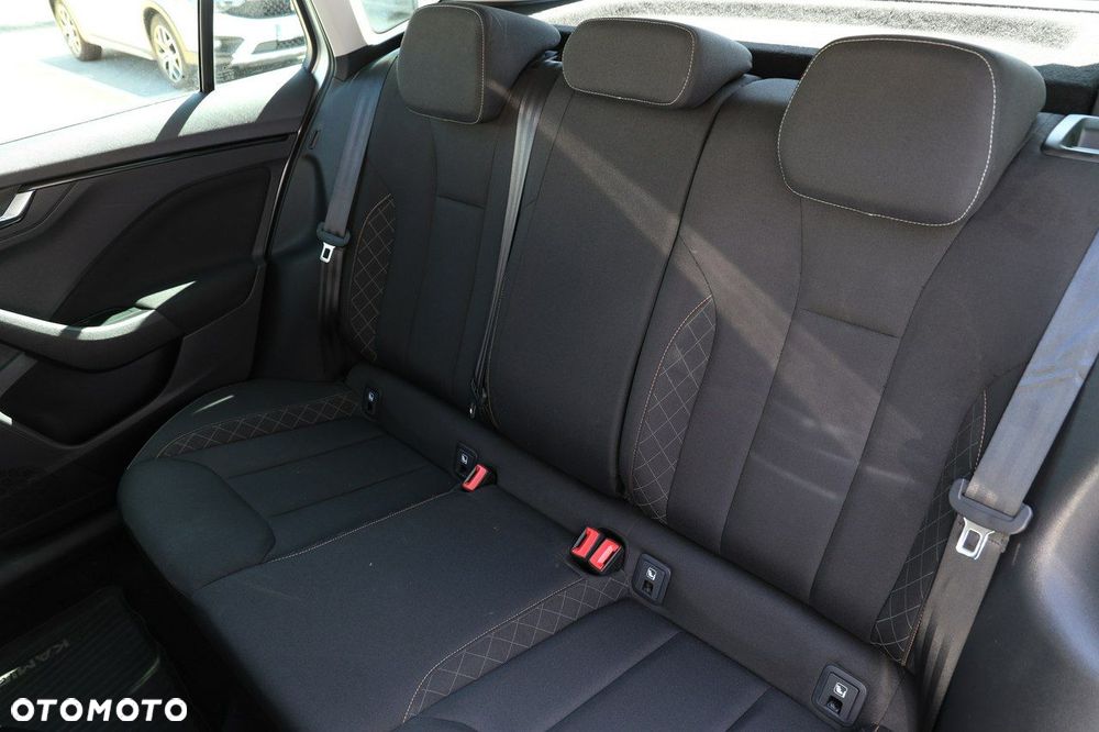 Skoda Kamiq 1.5 TSI Ambition - 31