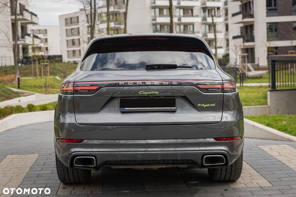 Porsche Cayenne E-Hybrid Tiptronic S Platinum Edition - 8