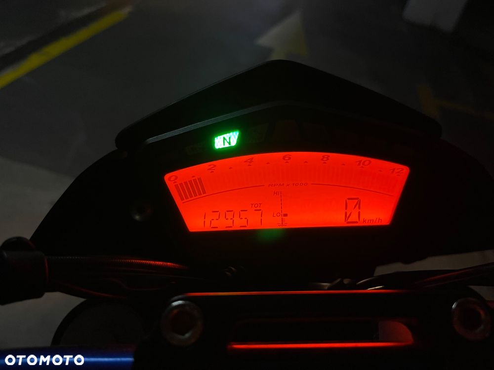 Ducati Hypermotard - 15