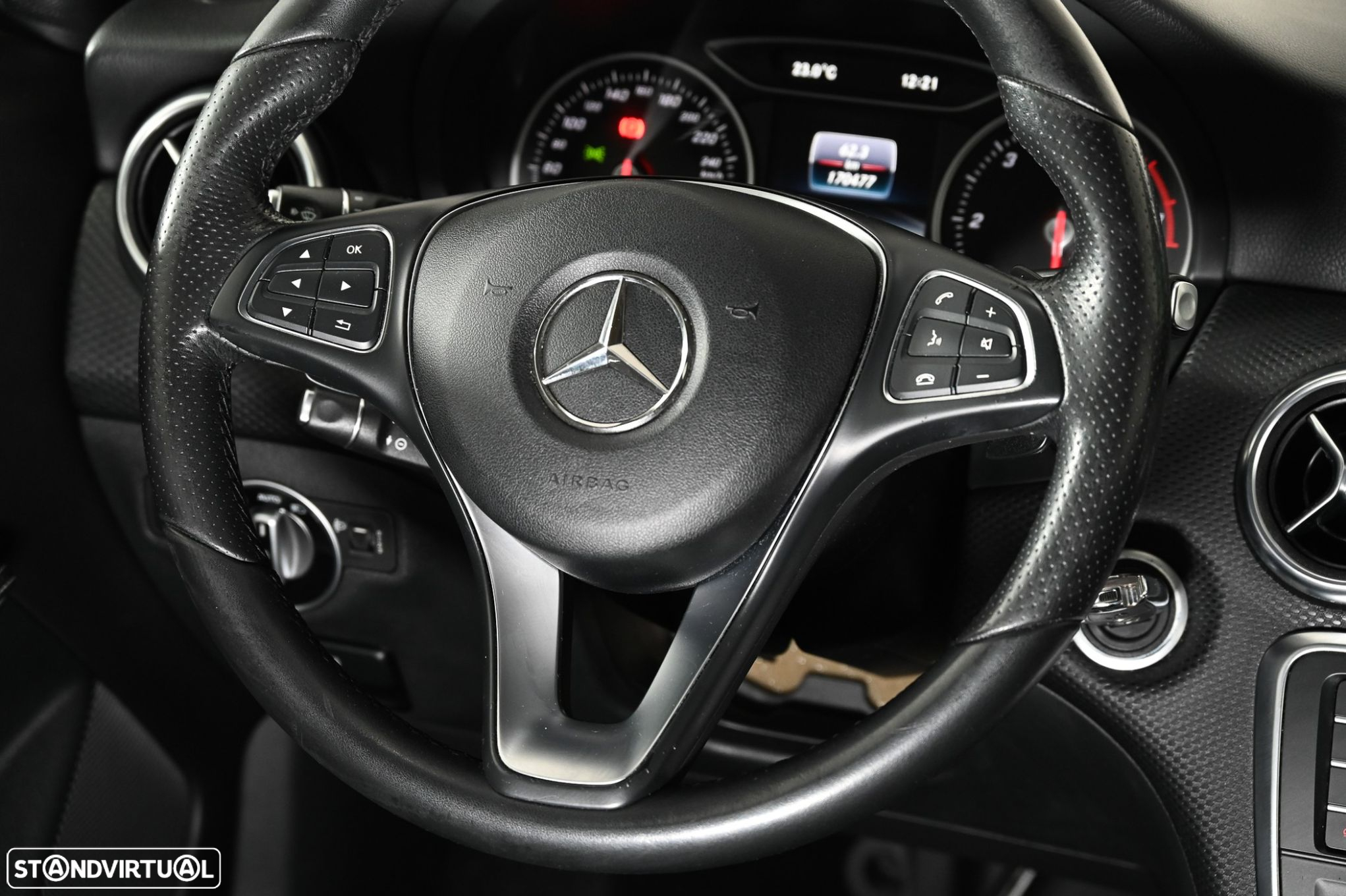 Mercedes-Benz A 180 d AMG Line Aut. - 18