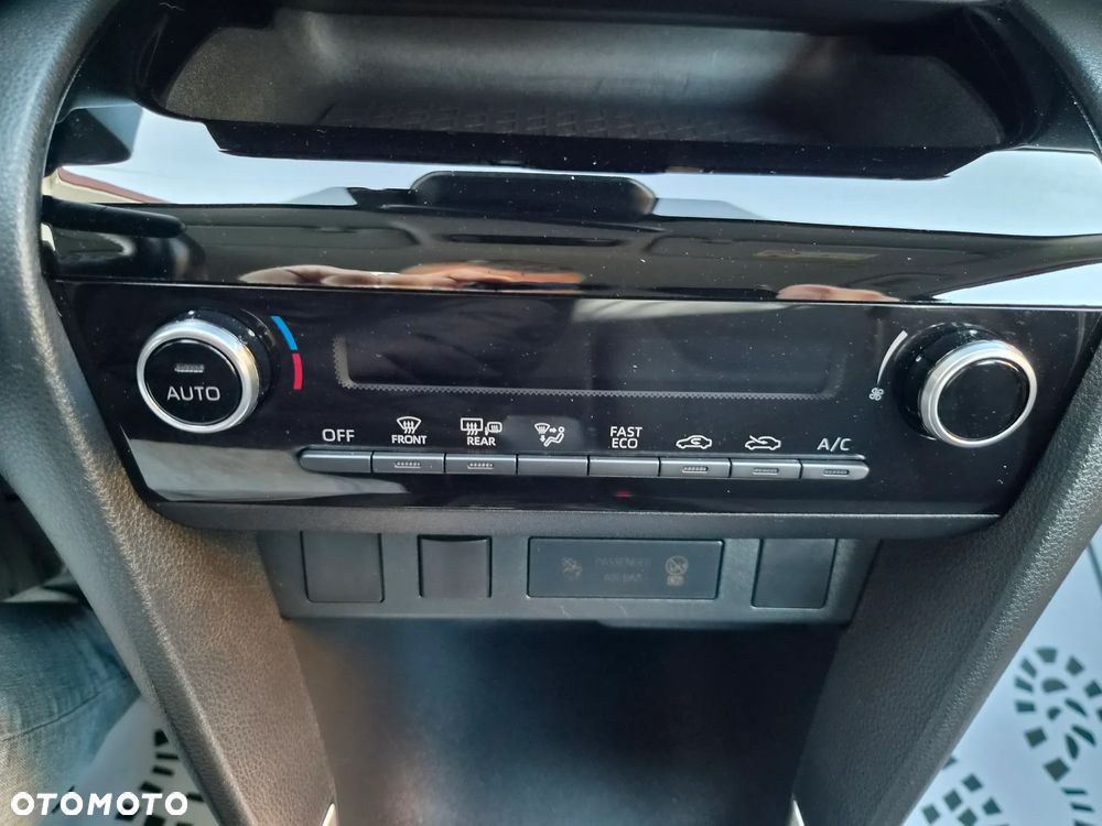 Toyota Yaris - 26