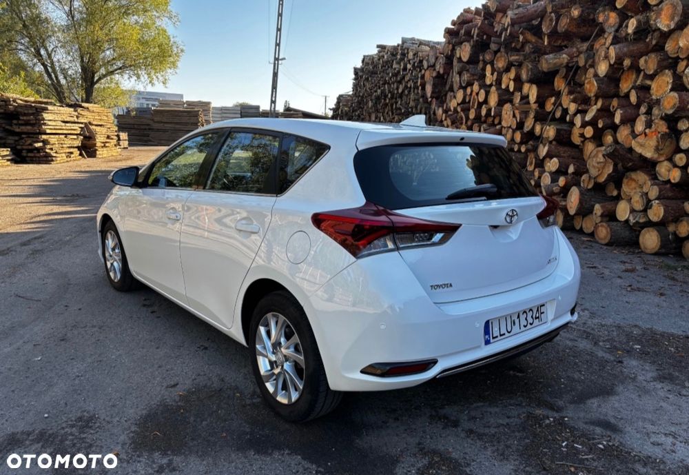 Toyota Auris 1.2 T Dynamic - 7