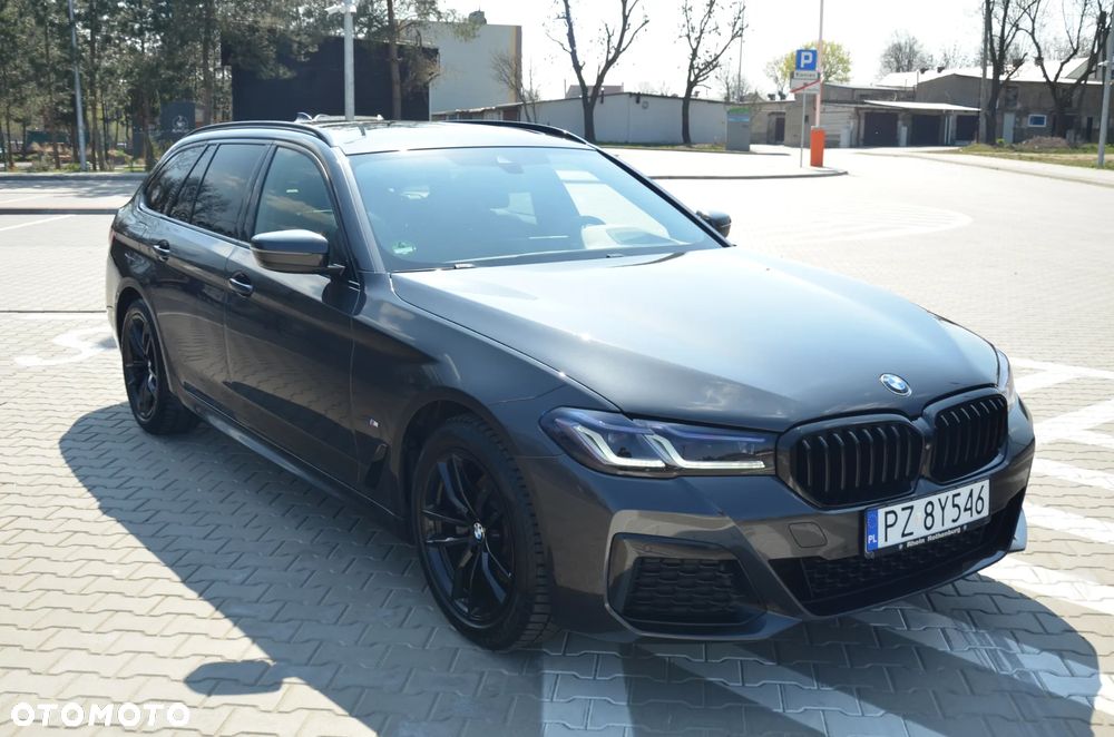 BMW Seria 5 520d Sport - 3