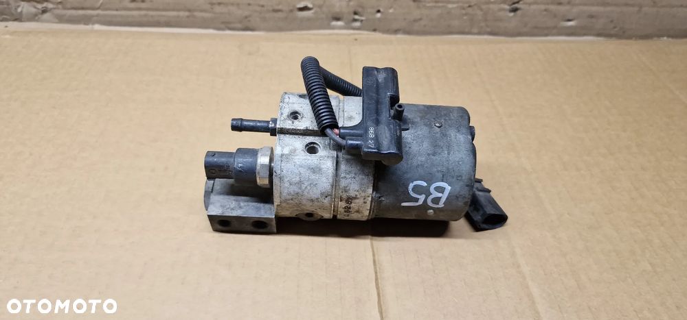 Pompa doładowująca doładowania ABS ESP VW Passat B5 8E0614175F - 1