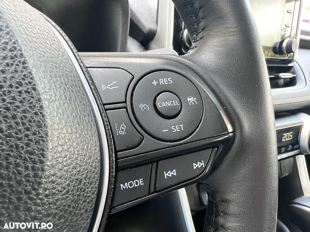 Toyota RAV4 - 29