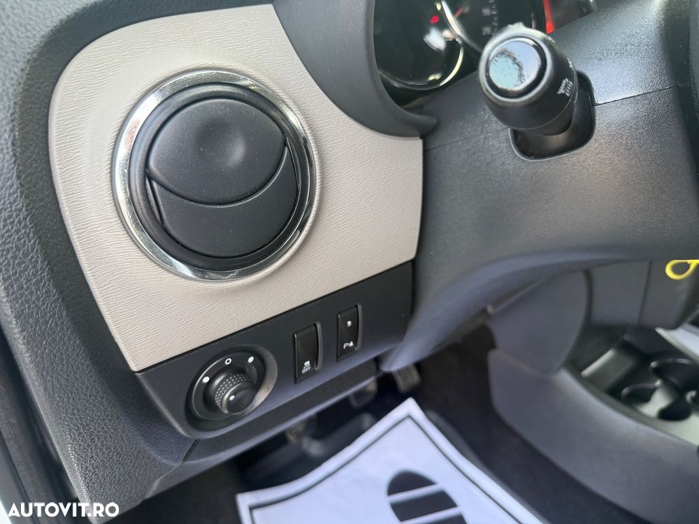 Dacia Lodgy TCe 115 Prestige - 25