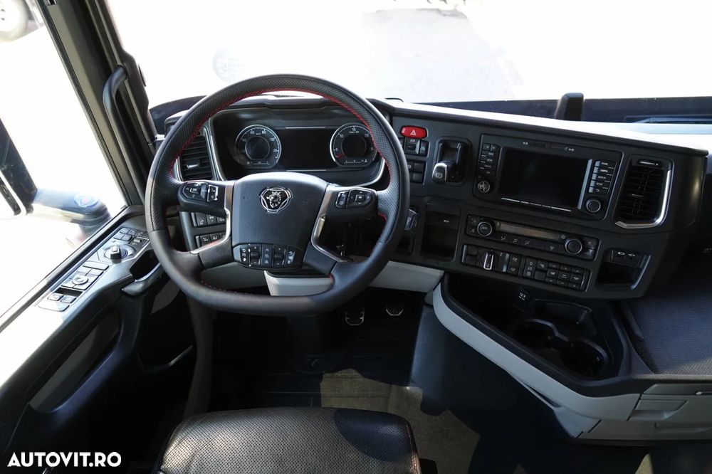 Scania S 520 / V8 / RETARDER / I-PARK COOL / COMPLET AIRMATIC / PIELE / ANVELOPE 100% - 29
