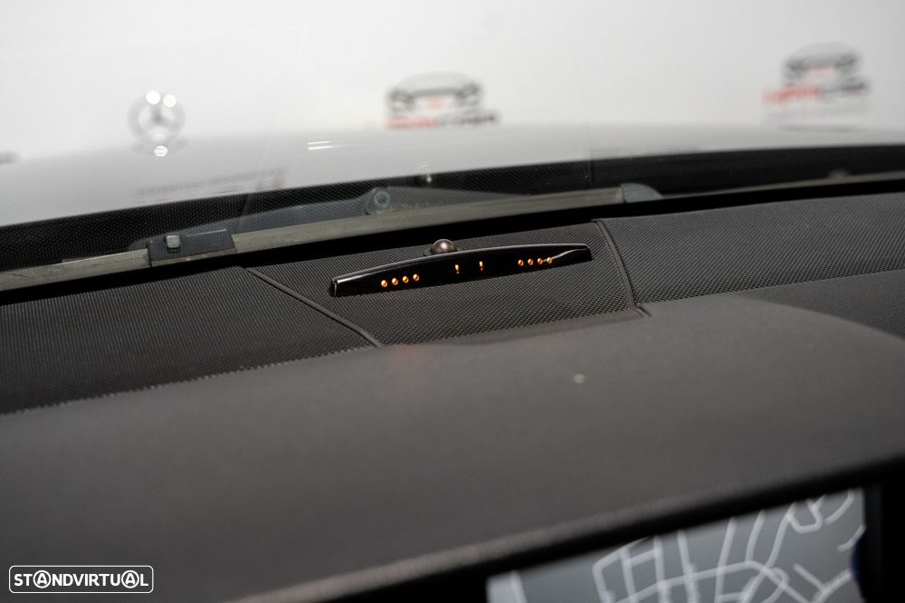 Mercedes-Benz E 250 CDi Executive BlueEfficiency Auto. - 21
