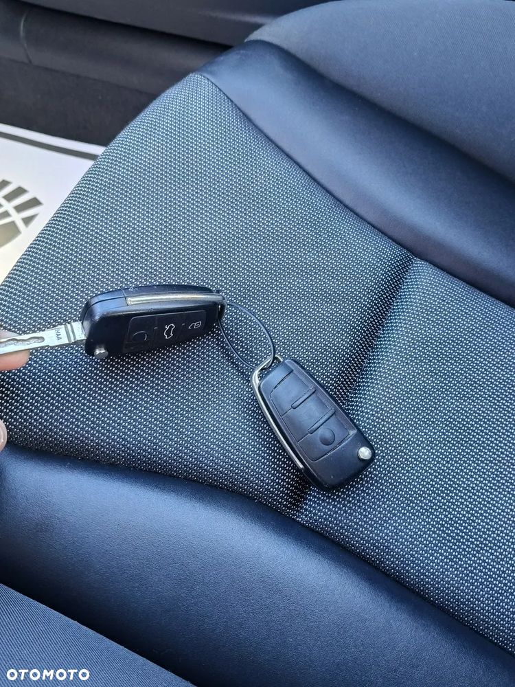 Audi A1 3-drzwiowe 1.2 TFSI admired - 22