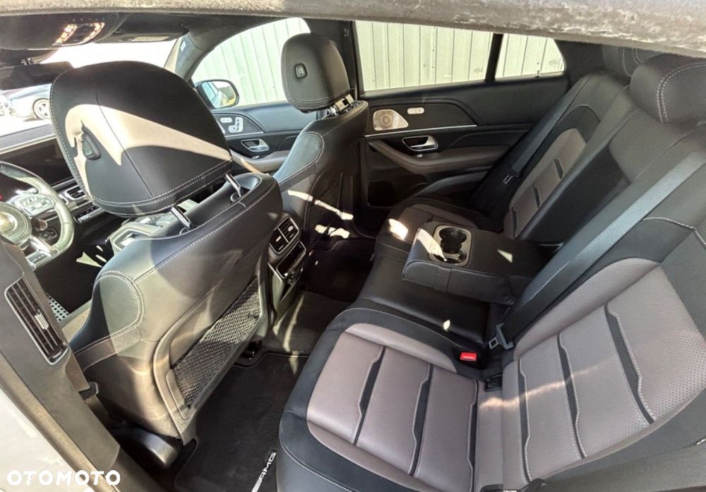 Mercedes-Benz GLE - 10