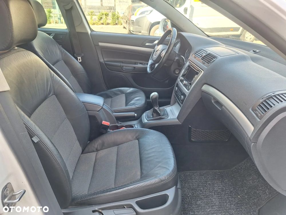 Skoda Octavia 1.8 TSI IMPULS EDITION 4x4 - 22