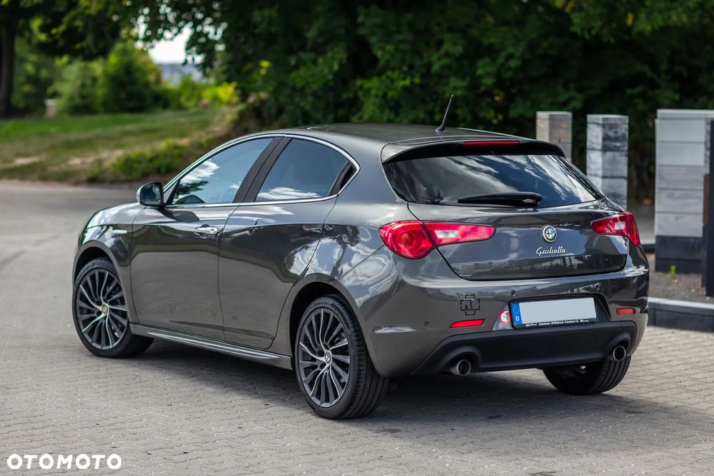 Alfa Romeo Giulietta 2.0 JTDM 20V TCT Speciale - 14