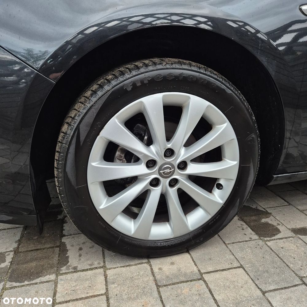 Opel Astra 1.4 Turbo 150 Jahre - 14
