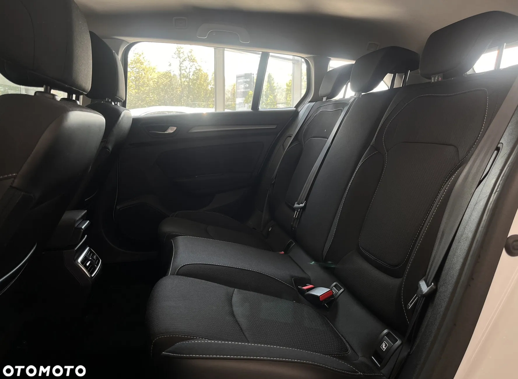 Renault Megane BLUE dCi 115 INTENS - 21
