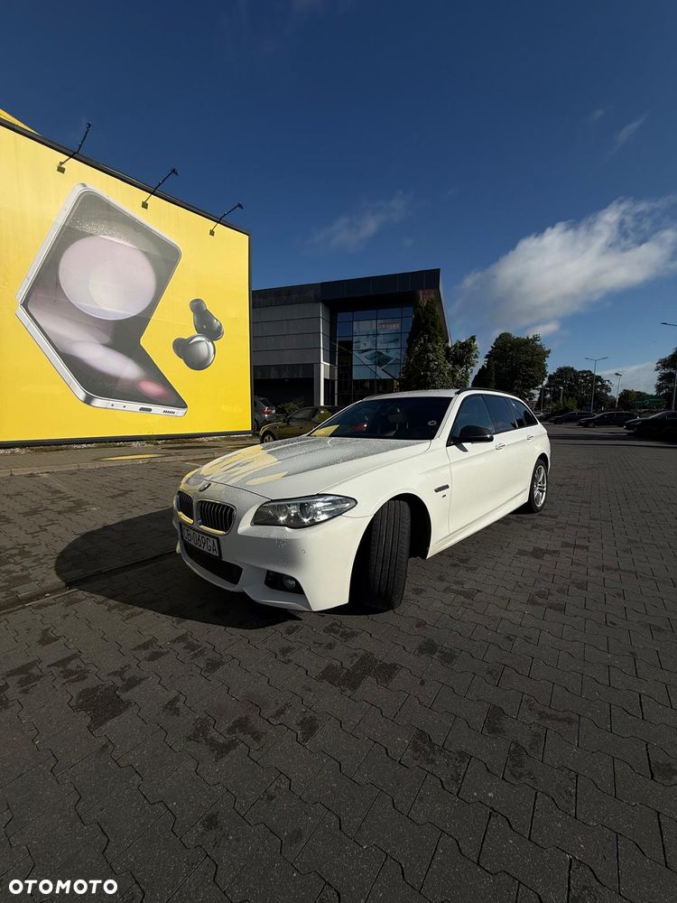BMW Seria 5 520d xDrive Luxury Line - 1