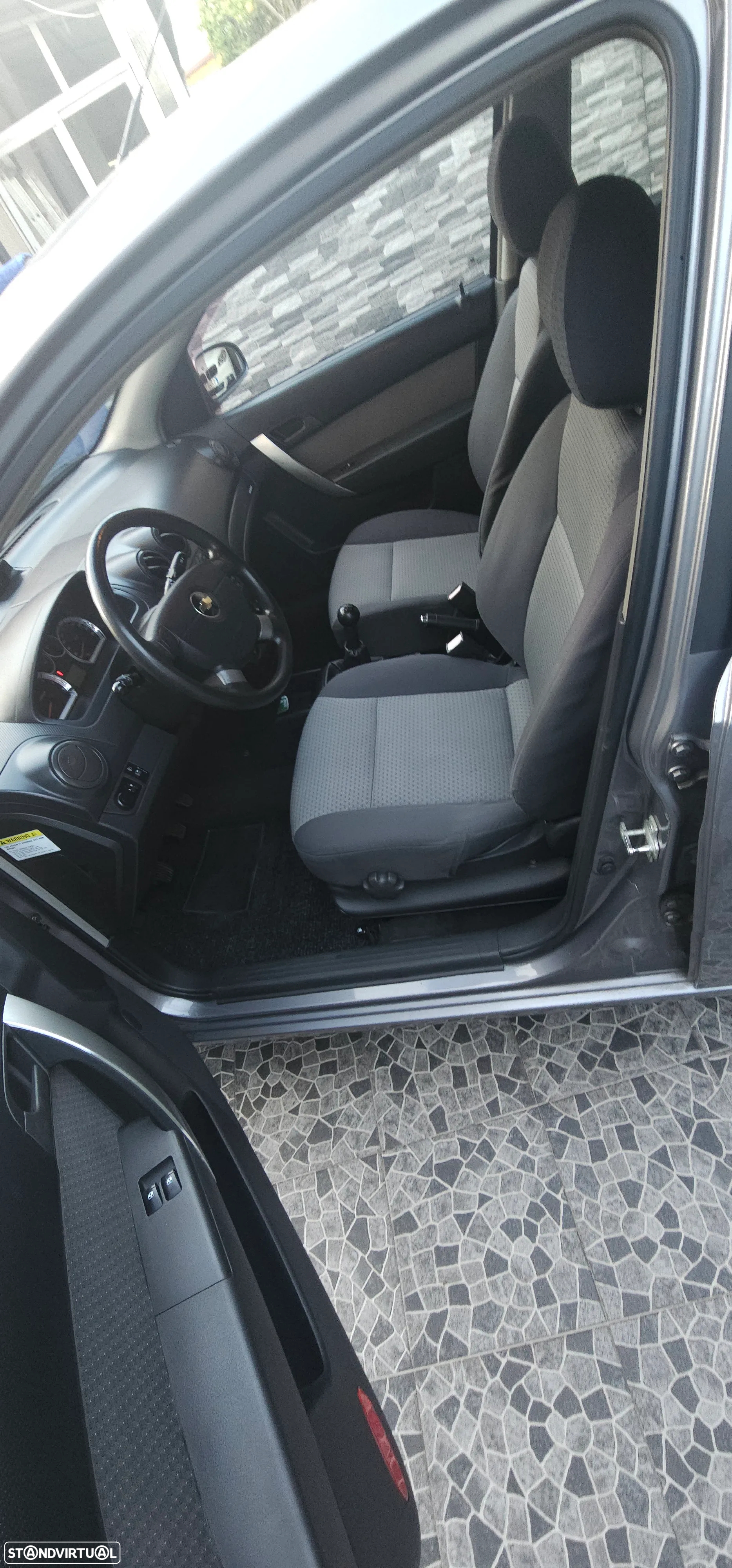 Chevrolet Aveo 1.2 LT - 8