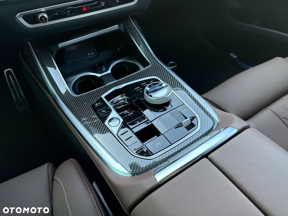 BMW X7 - 17