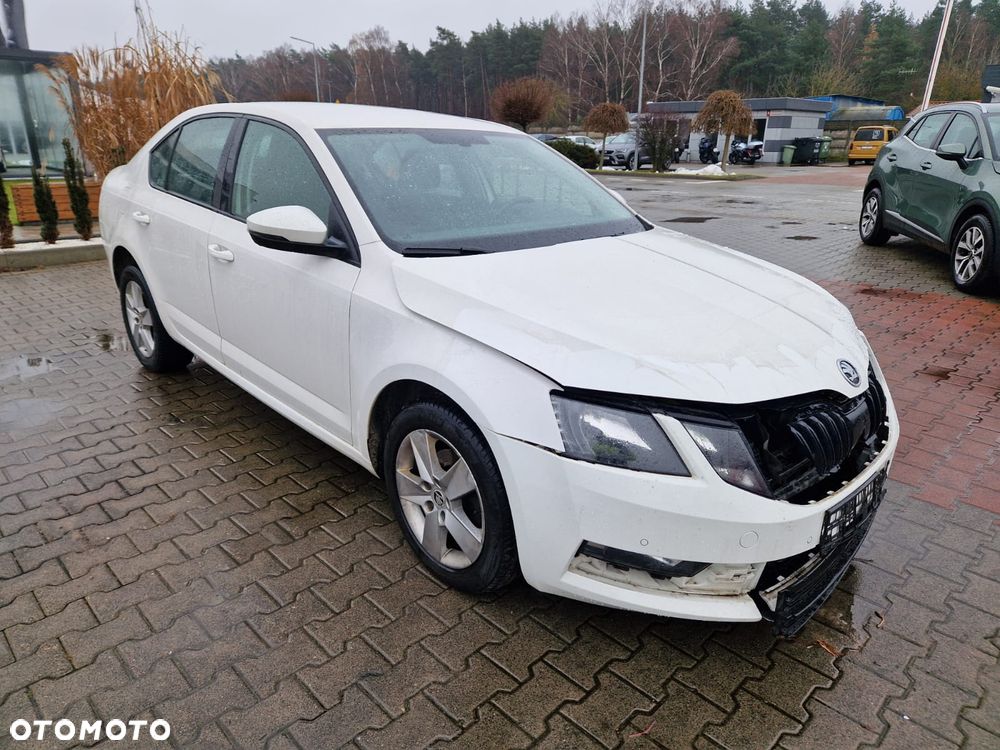 Skoda Octavia 1.6 TDI SCR Ambition - 4