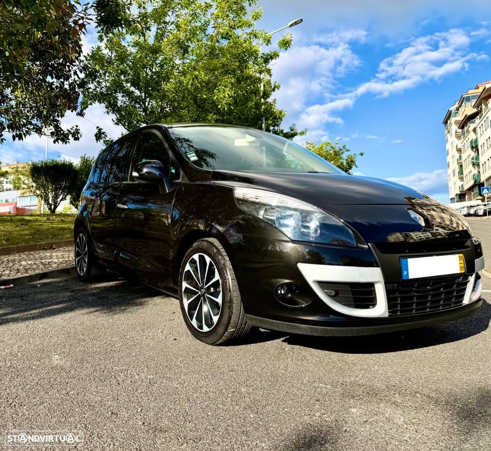 Renault Mégane Scénic - 2