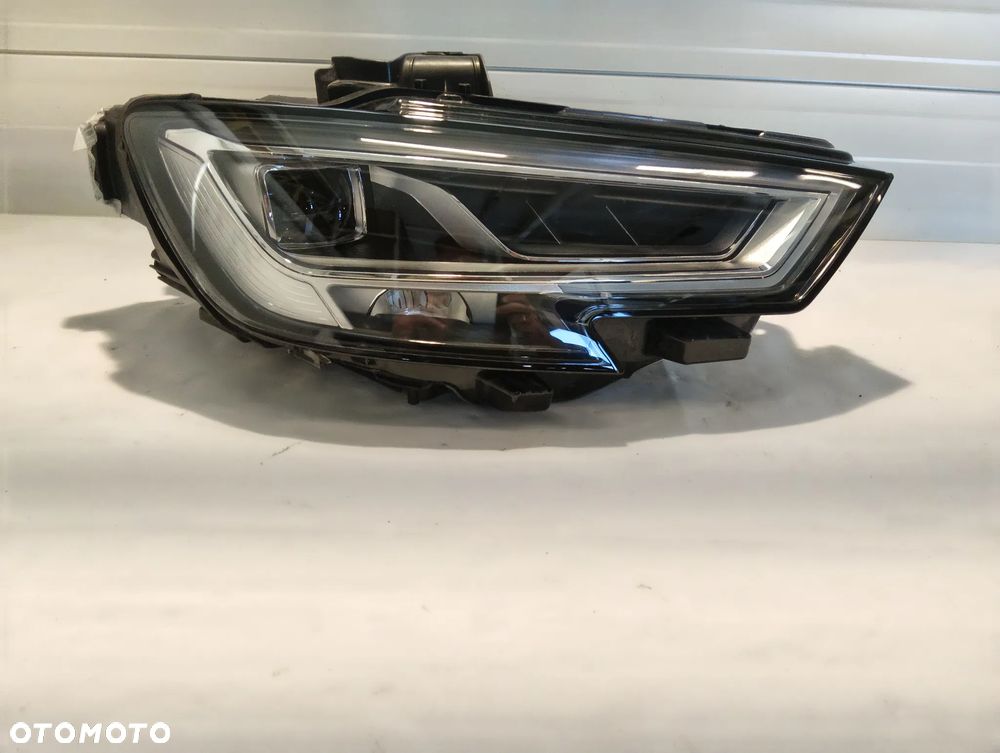 Audi A3 S3 8V LIFT  MATRIX LED PRZÓD STRONA PRAWA 8V0941036 - 2