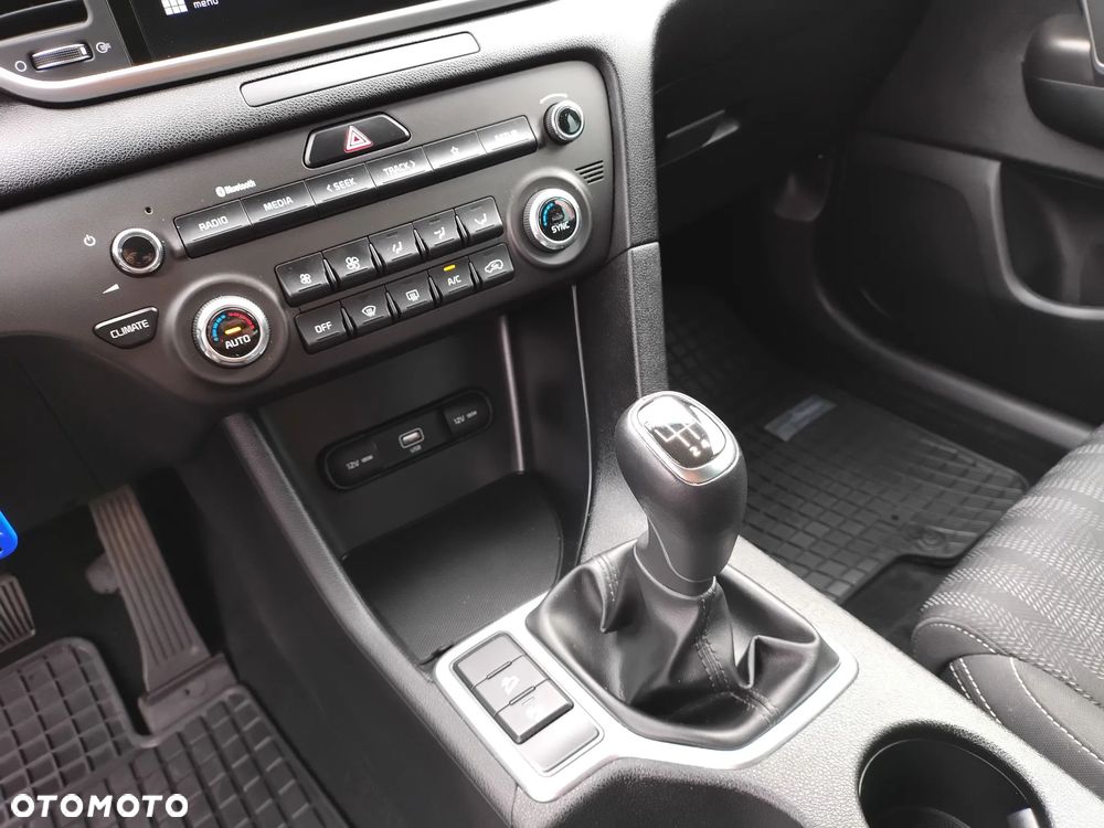 Kia Sportage - 18
