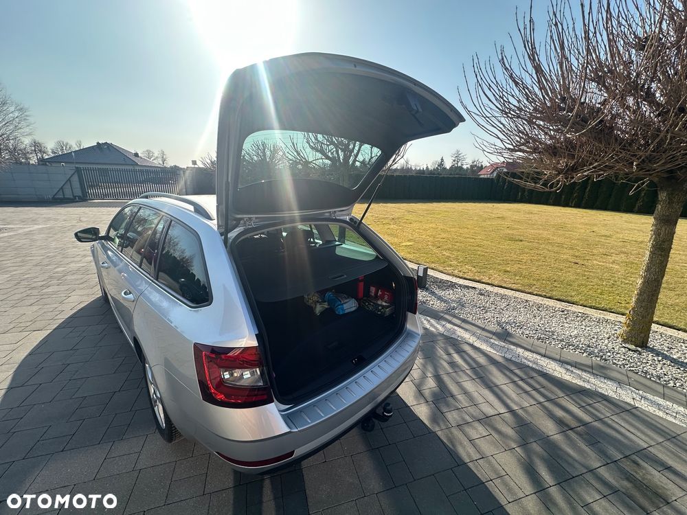 Skoda Octavia 1.5 TSI GPF ACT Style DSG - 9