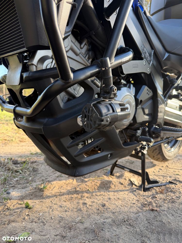 Suzuki V-STROM - 15