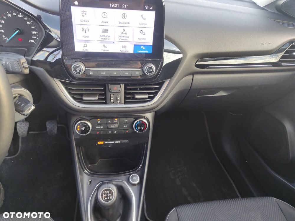 Ford Puma 1.0 EcoBoost COOL & CONNECT - 24