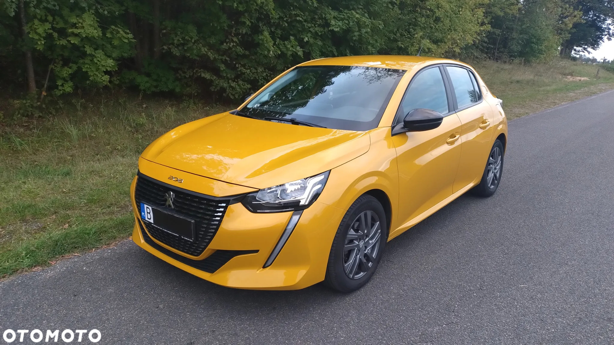 Peugeot 208 1.2 PureTech Allure S&S - 2