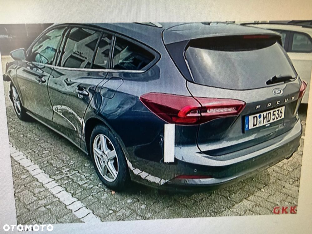 Ford Focus 1.5 EcoBlue Titanium - 4
