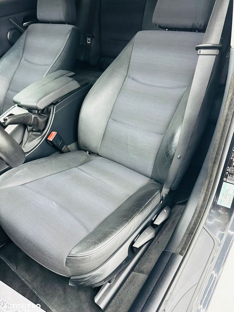 BMW Seria 3 318d DPF Edition Exclusive - 20