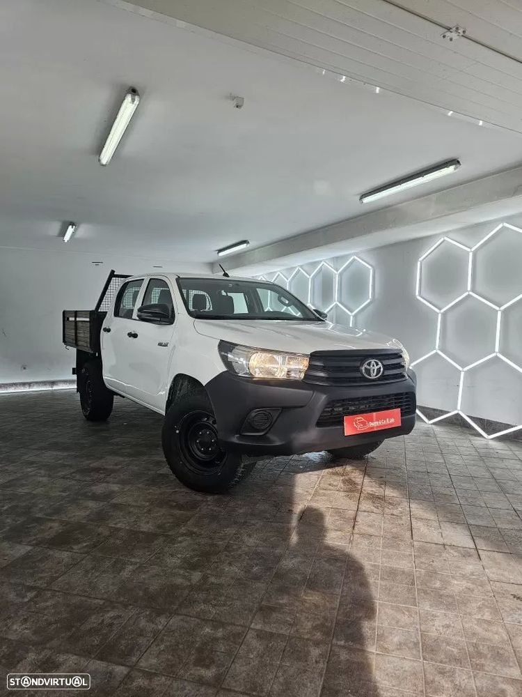 Toyota Hilux 2.4 D-4D 4WD CD CM - 35