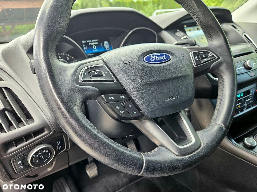 Ford Focus - 20