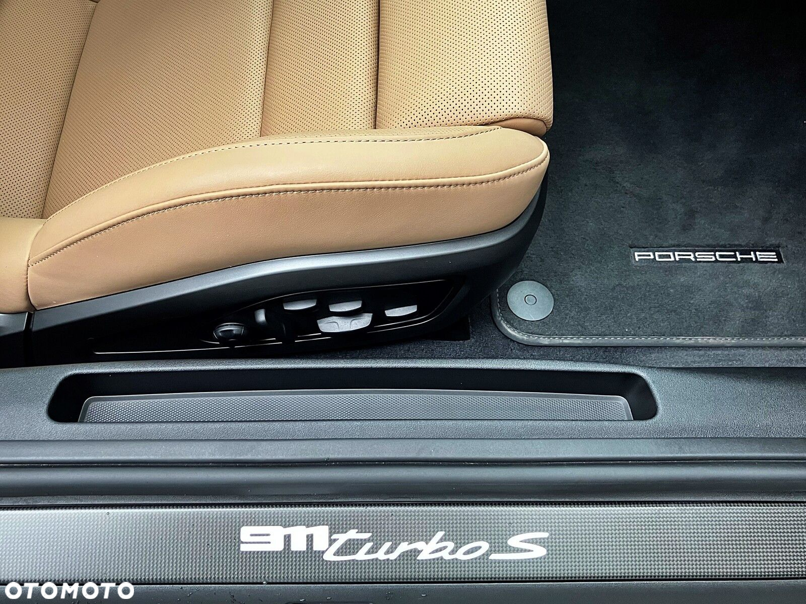 Porsche 911 - 17