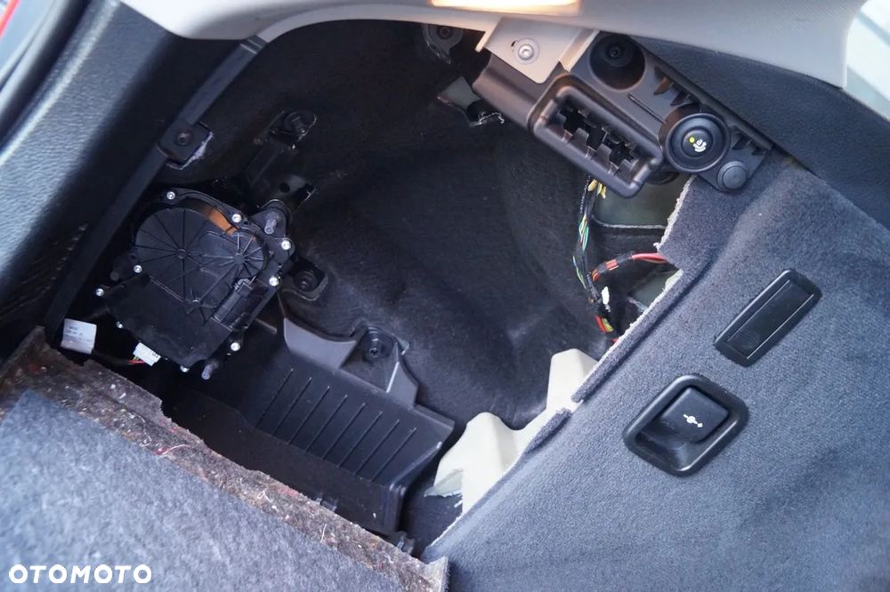 BMW Seria 3 - 26