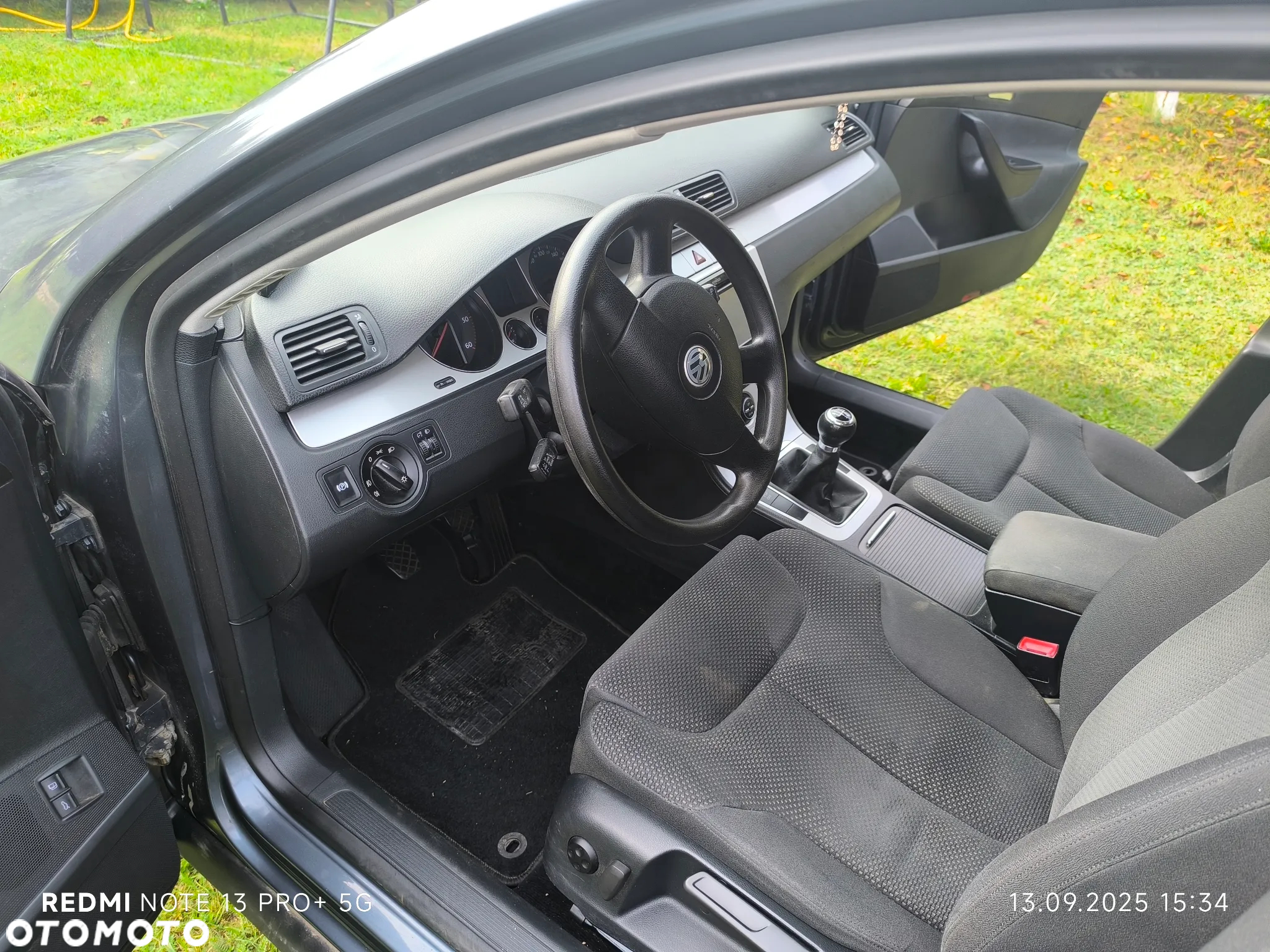 Volkswagen Passat 1.9 TDI Comfortline - 13