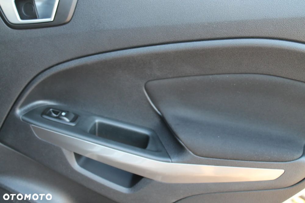 Ford EcoSport 1.0 EcoBoost Titanium ASS - 37