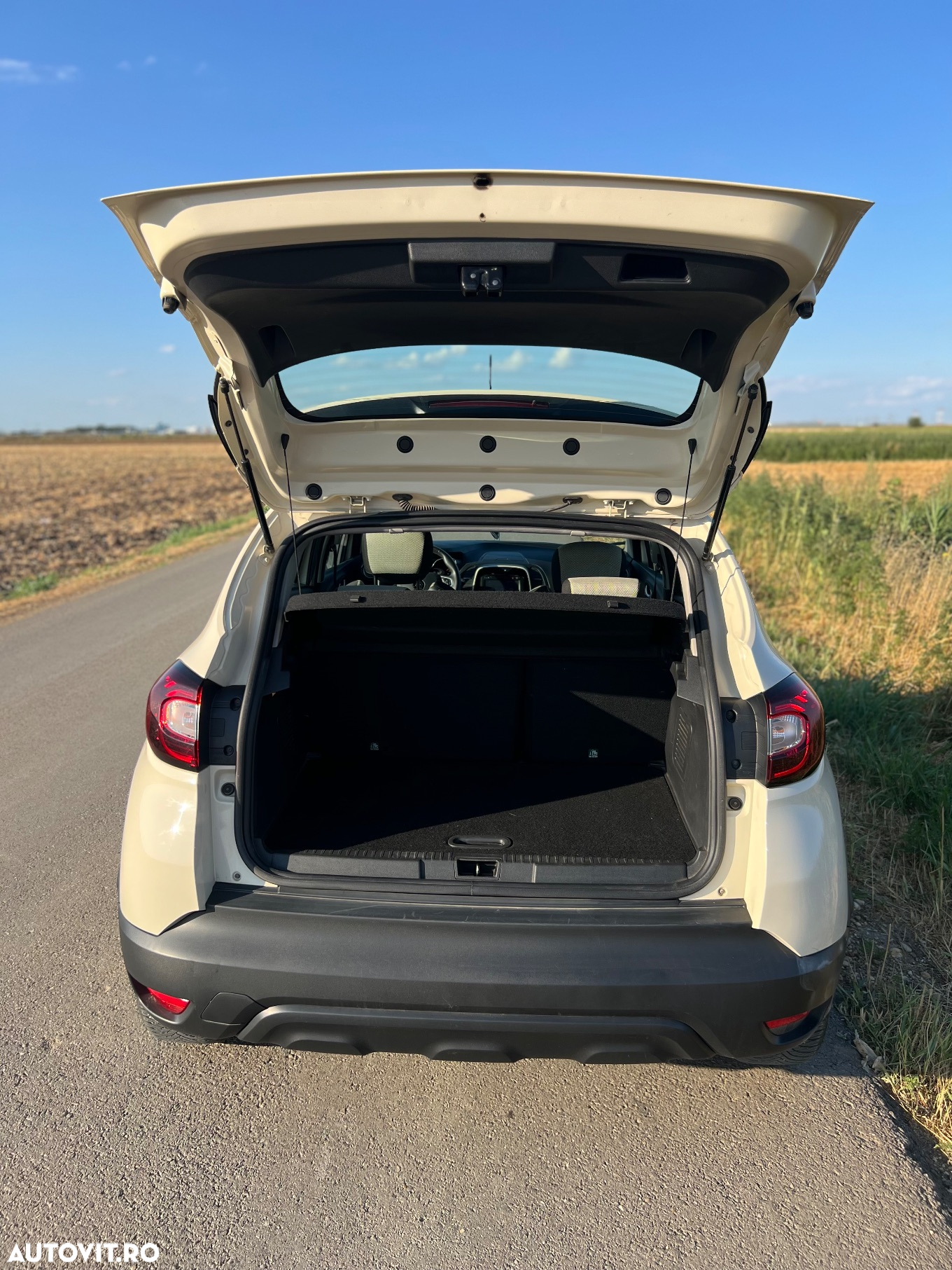 Renault Captur TCe Life Evo - 7