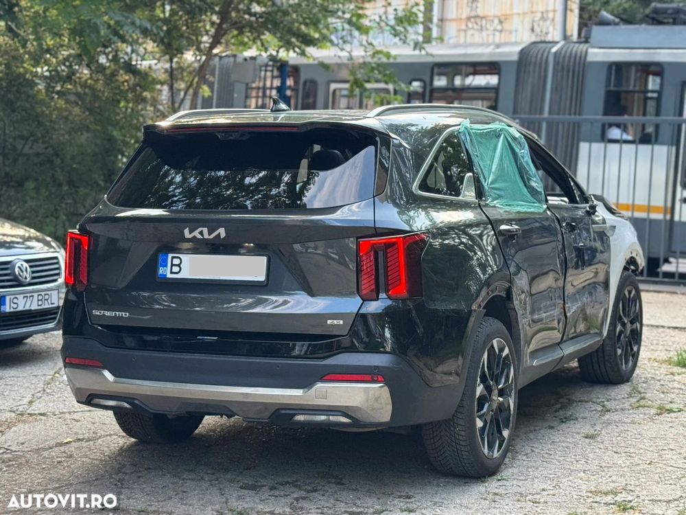 KIA Sorento 2025 — imagine 4