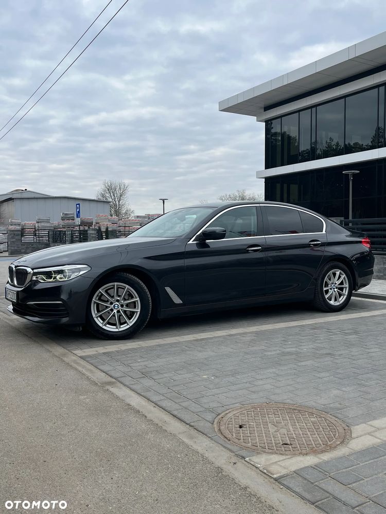 BMW Seria 5 530d xDrive - 3