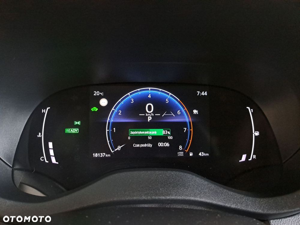 Toyota Yaris Hybrid 1.5 Style - 31