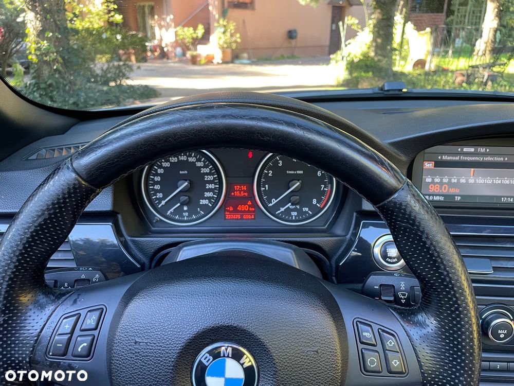 BMW Seria 3 325i Cabrio - 16