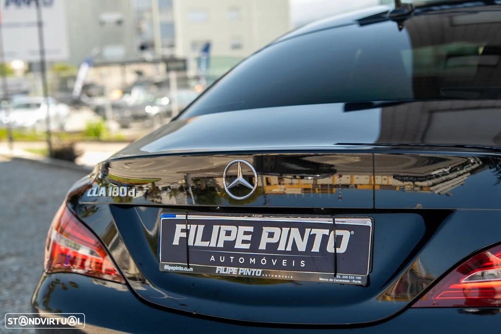 Mercedes-Benz CLA 180 d Urban - 61