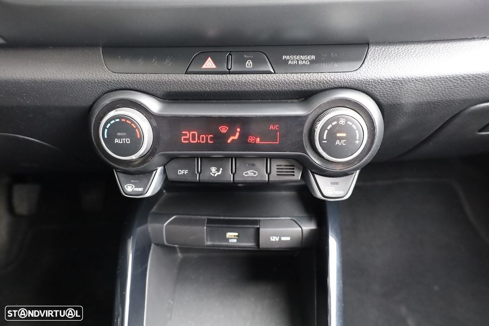 Kia Stonic 1.0 T-GDI Wave - 17